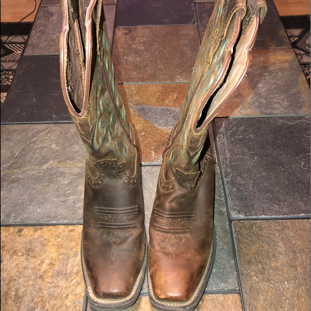 Justin Boots - Picture 3 of 5